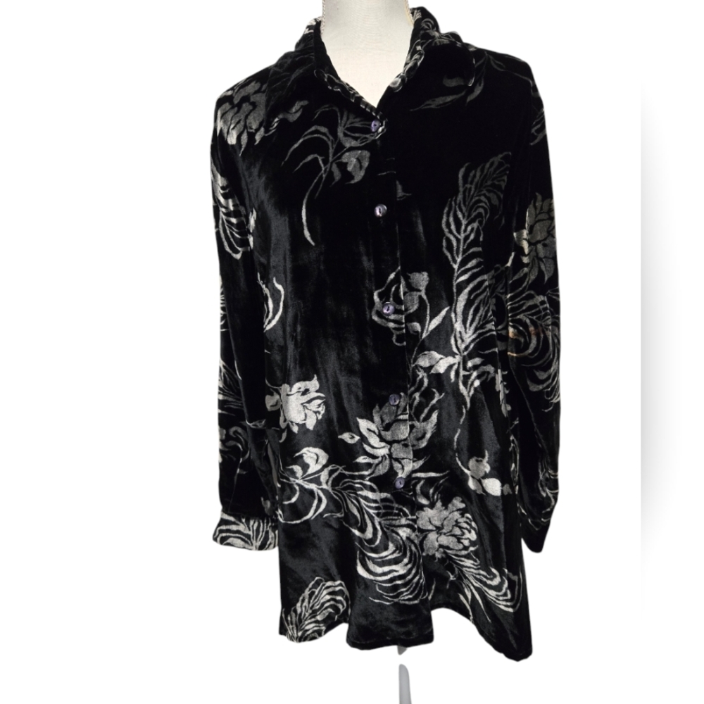 Vintage Y2K Denim & Co. black/silver velour button-up blouse